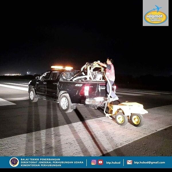 Pengujian Runway menggunakan Skid Resistance/MU Meter di Bandar Udara Jenderal Ahmad Yani - Semarang 